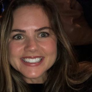 Meet your Posher, Claire